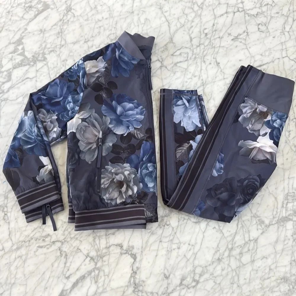 Johnny Was GREY PEONY DROP SHOULDER BOMBER JACKET Med and Large Legging